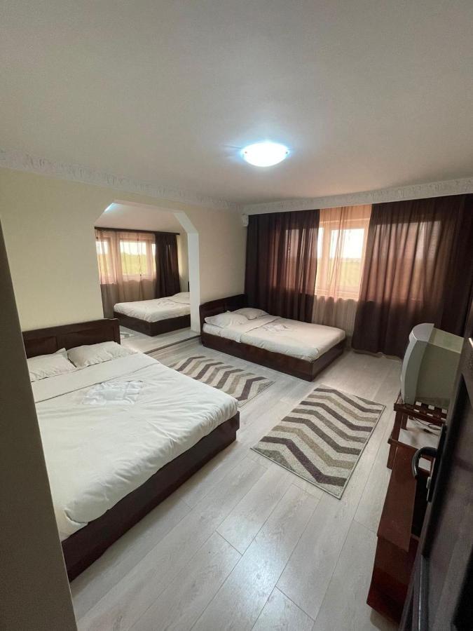 Obrejita Motel Orion מראה חיצוני תמונה