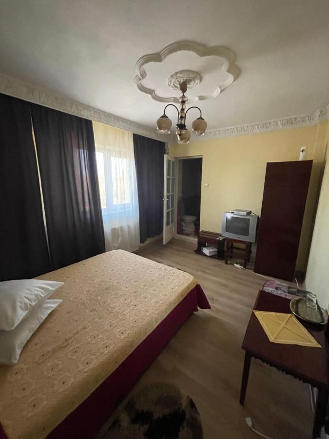 Obrejita Motel Orion מראה חיצוני תמונה